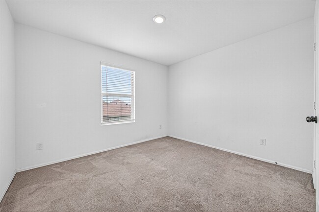 Building Photo - 27003 Euphonia Grn Ln