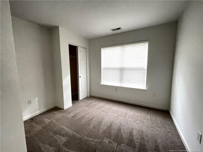Building Photo - 8803 Camden Park Dr