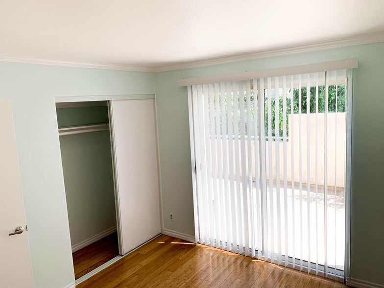 Bed 2 - 7800 Topanga Canyon Blvd