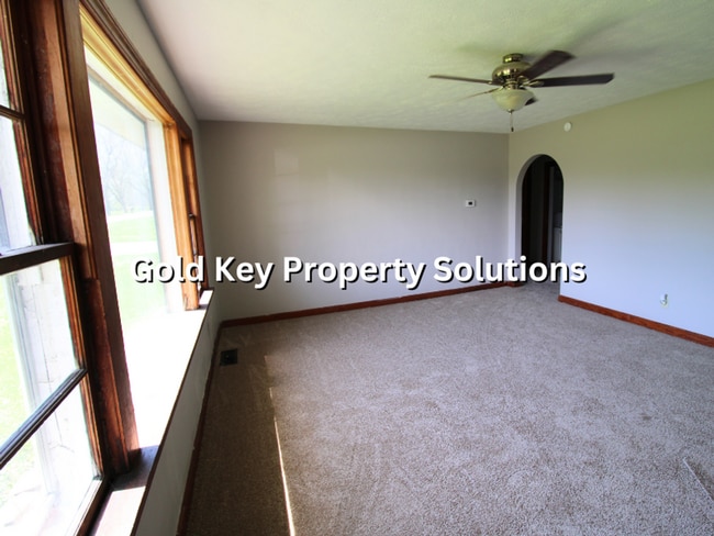 Building Photo - NORTH ANDERSON 3 BR 1 BA Brick Ranch with Central Air and Garage (NO SECTION 8)