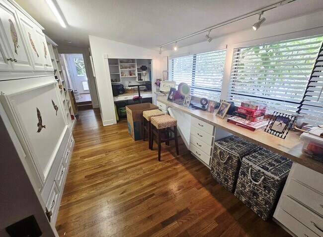 Building Photo - Santa Rosa Beach House