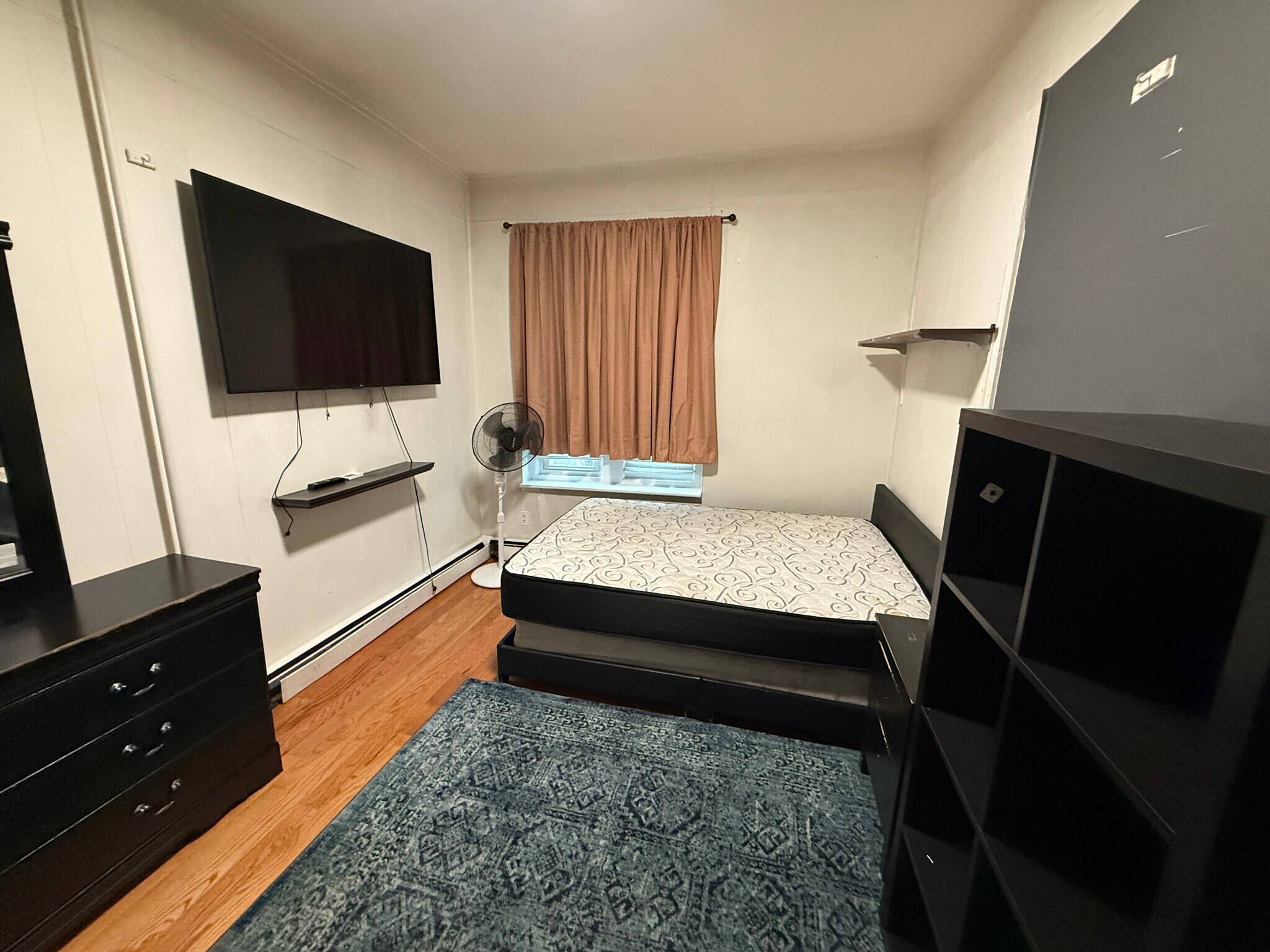 Building Photo - 66 Hammond St