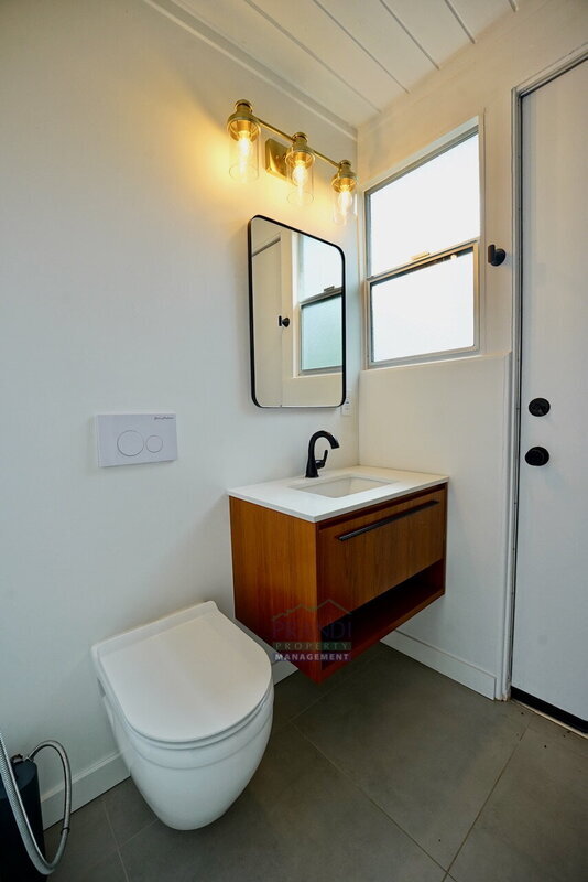 Building Photo - 18 Anchorage Ct