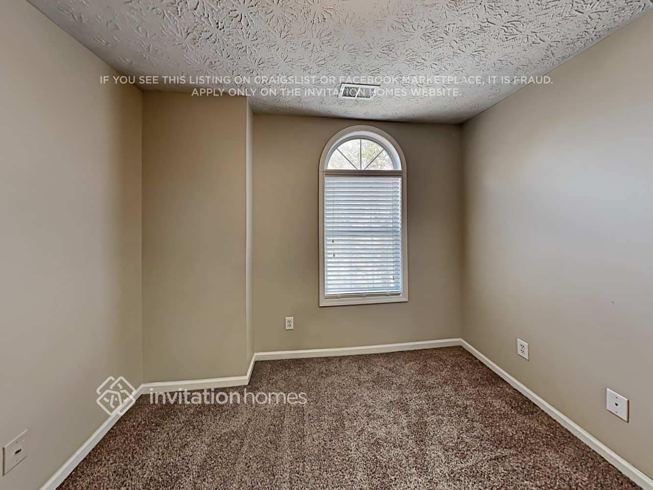 Building Photo - 1825 Midcourt Way