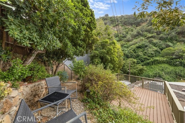 Building Photo - 721 Country Club Dr