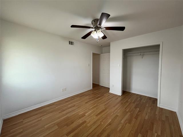 Building Photo - 5828 Lazy River Dr