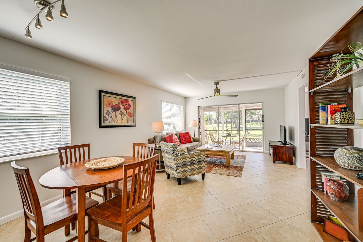 Building Photo - 190 Pebble Beach Blvd