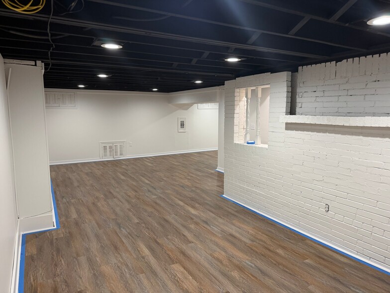 Building Photo - 3736 Rouge Way