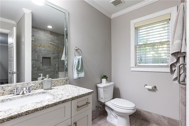 Building Photo - 3130 Chestnut Woods Dr