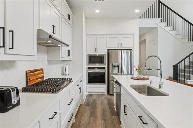 Building Photo - 422 Firecrest Ln