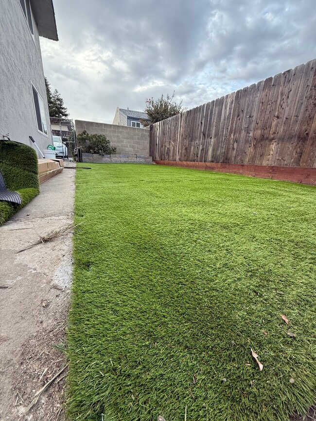 Building Photo - 34770 Perry Rd