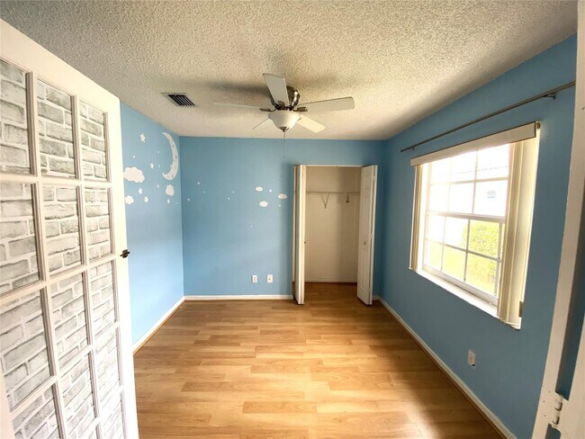 Building Photo - 3550 Stratton Ln