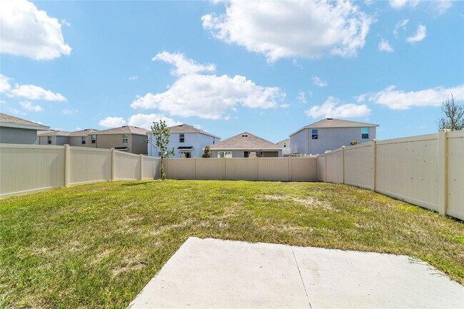 Building Photo - 8741 SW 45th Ct