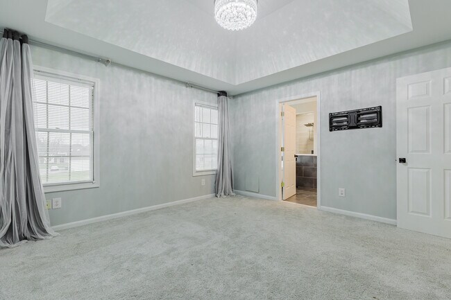 Building Photo - 404 Michigan Ave