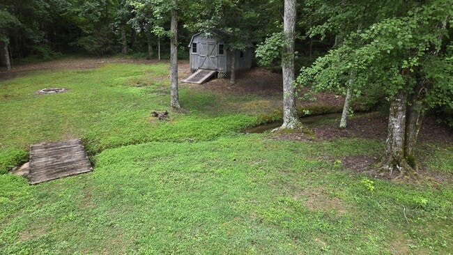 Building Photo - 474 Robin Ln