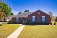 Building Photo - 7076 Lakeview Dr
