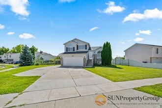 Building Photo - 5458 S 4250 W