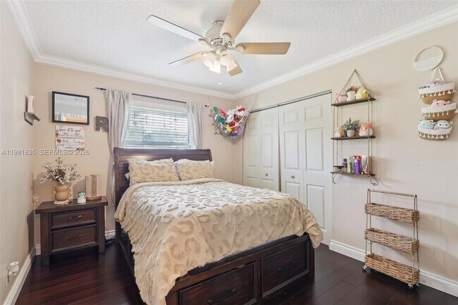 Building Photo - 11573 NW 39th Pl