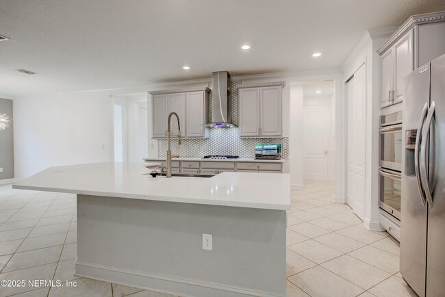 Building Photo - 174 Antilles Rd