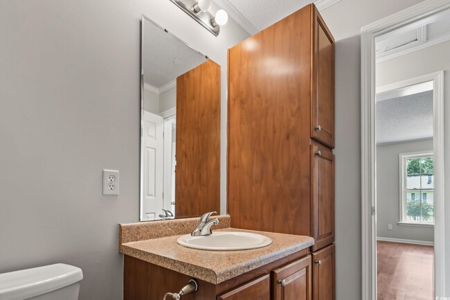 Building Photo - 257 Stone Throw Dr