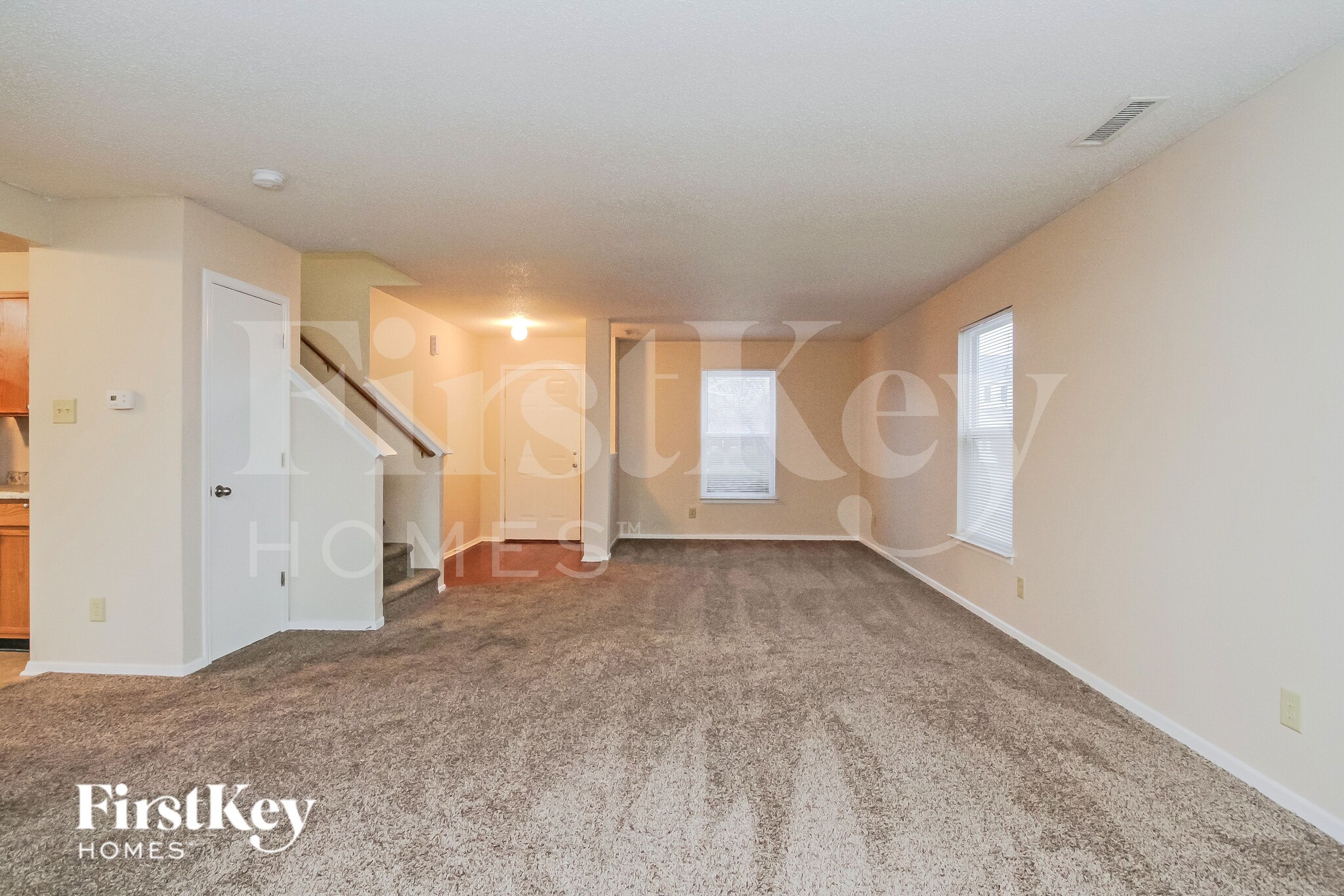 Building Photo - 12401 Rose Haven Dr