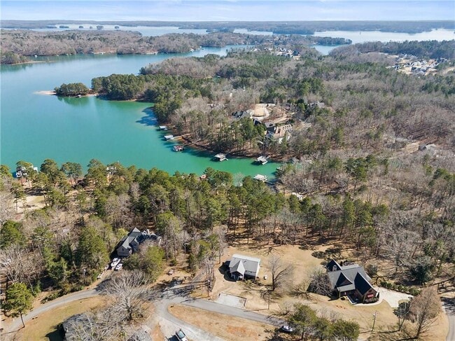 Building Photo - 4035 Lacey Dr