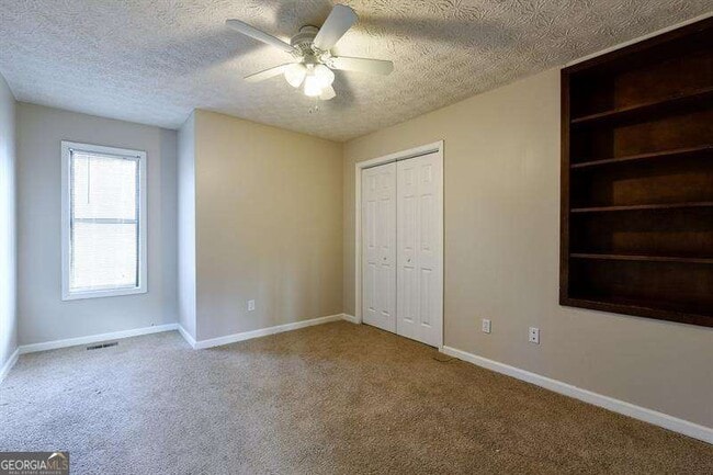 Building Photo - 4330 Laurel Summit Ct