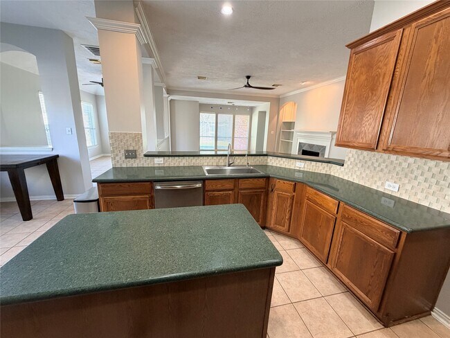 Building Photo - 1299 Ocean Manor Ln