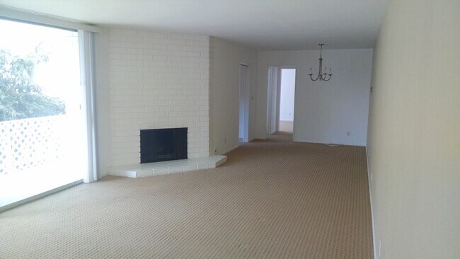 Several floorplans. - 931 Euclid St