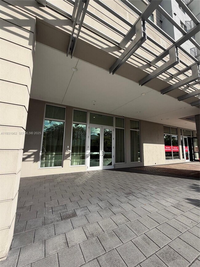 Building Photo - 7661 NW 107th Ave