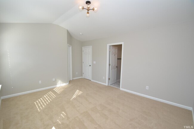 Building Photo - 701 Sutter Gate Ln