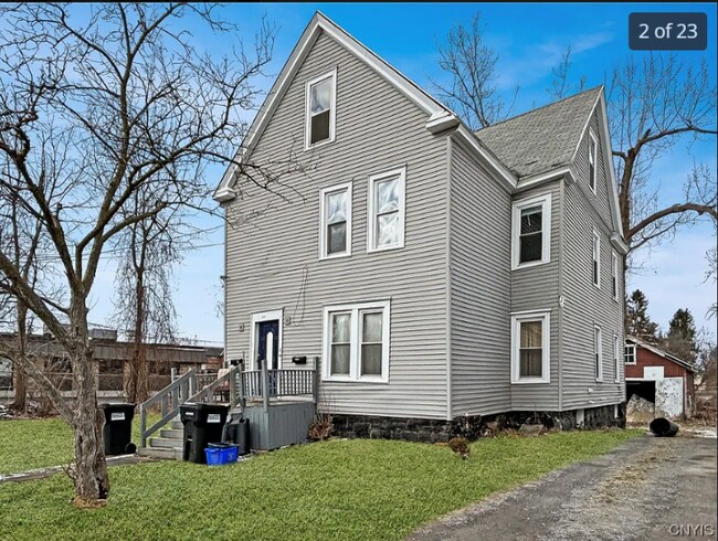 Primary Photo - 201 E Glen Ave