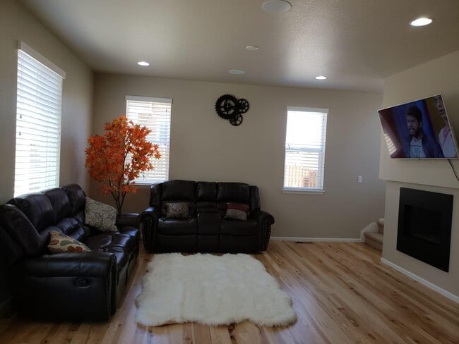 Building Photo - 17193 E Springfield Ct