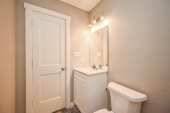 Building Photo - 6607 W T C Jester Blvd