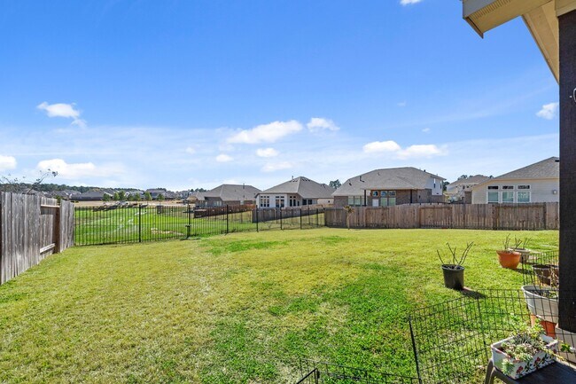 Building Photo - 1313 Mainland Shrs Ln