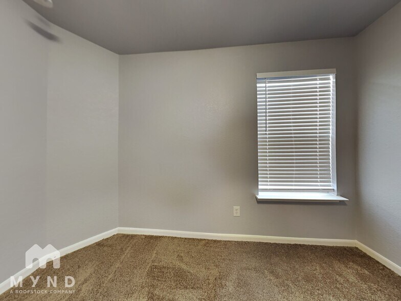 Building Photo - 20811 Bonham Park Ln