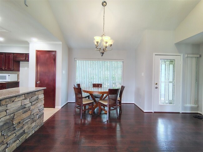Building Photo - 2546 Long Reach Dr
