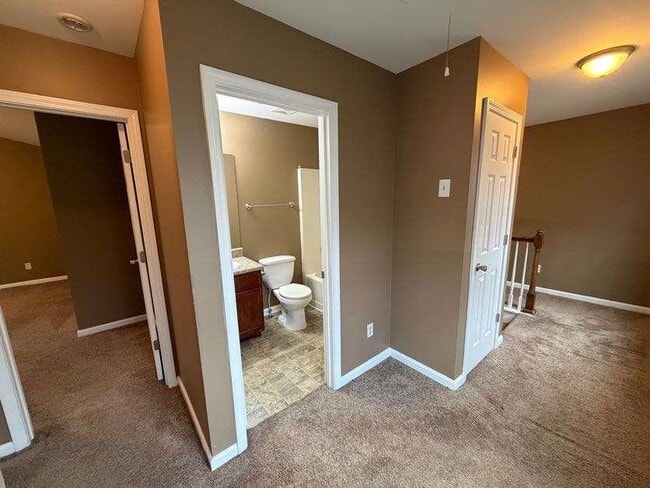 Building Photo - 2473 Capella Cir SW