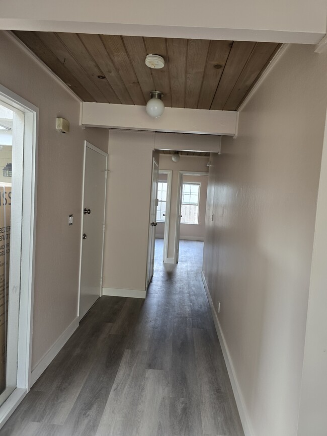 Hallway to Bedrooms - 43553 Ellsworth St