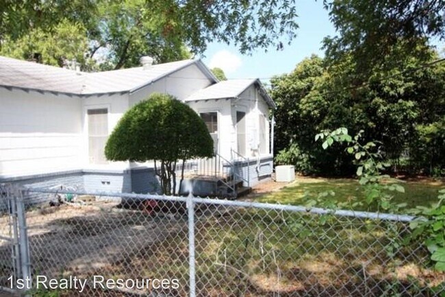 Building Photo - 3 br, 1 bath House - 4005 Boyd Ave.