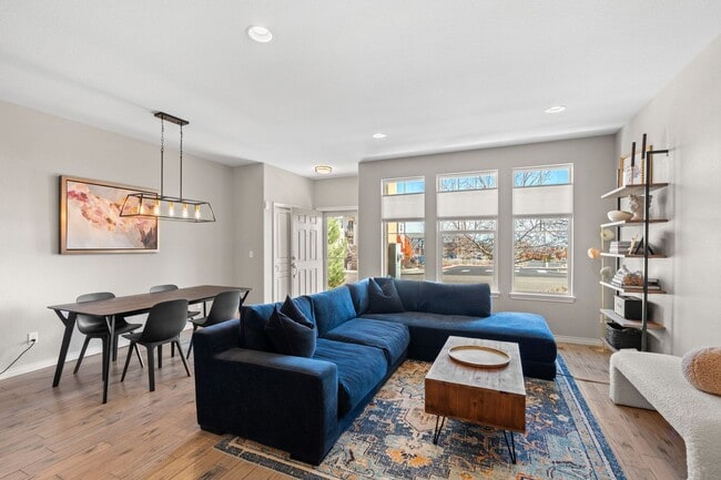 Building Photo - Modern Comfort Meets Mountain Convenience in This Littleton Home!!