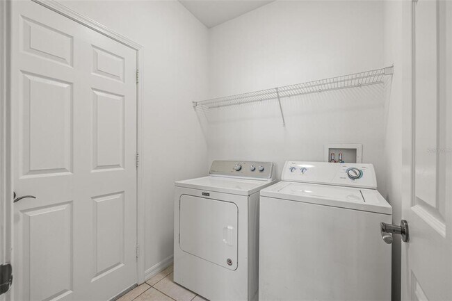 Building Photo - 5808 Hidden Falls Ln
