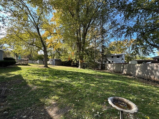 Building Photo - 3621 Windsor Rd