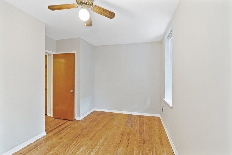 Building Photo - 2024 N Gratz St