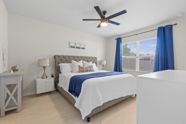 Building Photo - 4BR Under $2,300/mo | Tesla Charger | 15 Min to Lake Nona