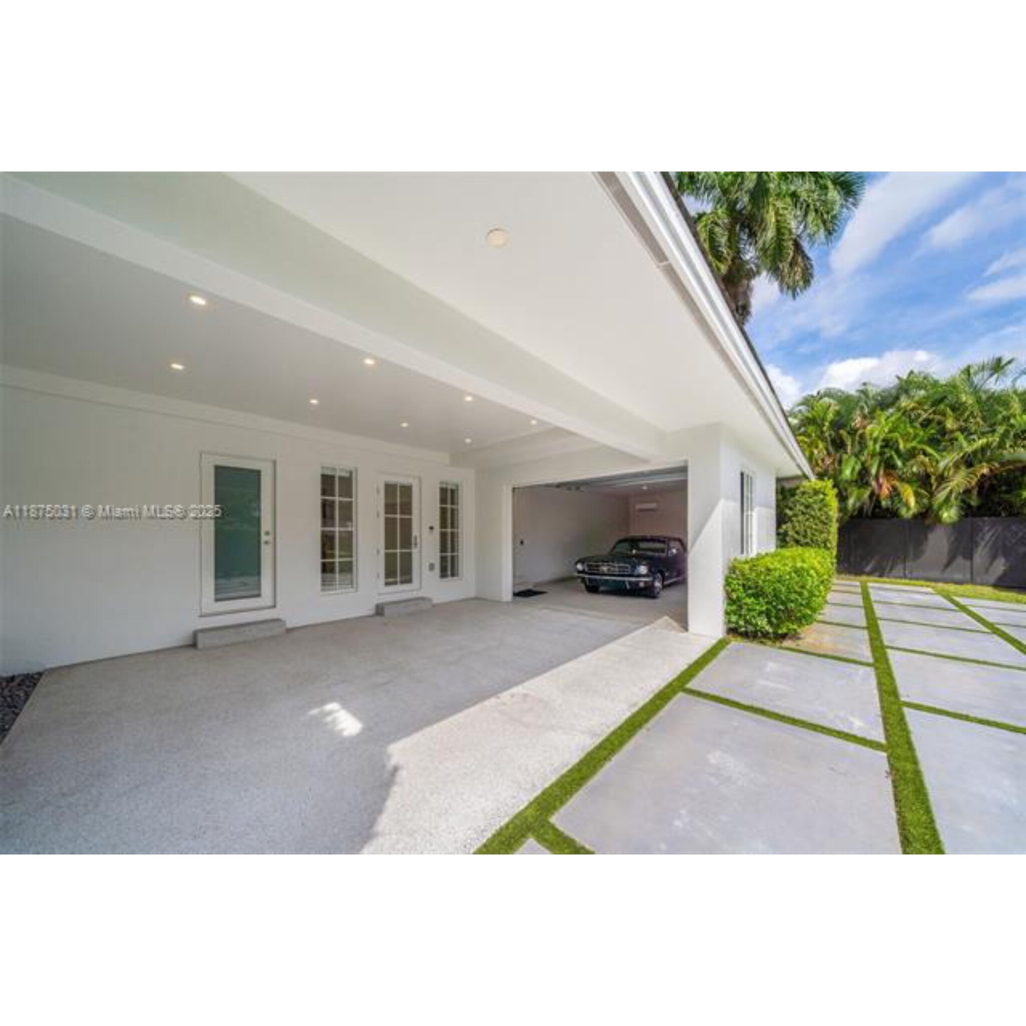 Building Photo - 4380 Lake Rd