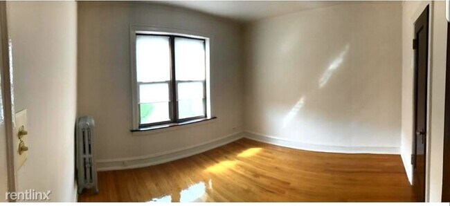 Building Photo - 9218 S Bishop St