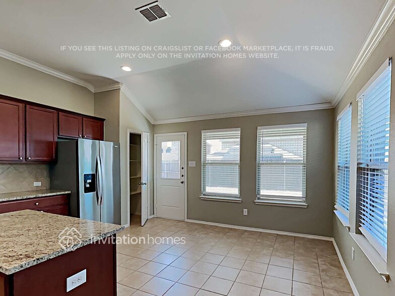 Building Photo - 255 Thatcher Dr