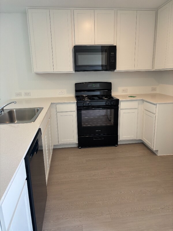 Building Photo - 3040 Burmese St