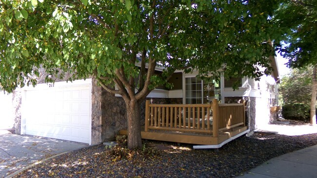 Building Photo - 217 Rock Bridge Ln